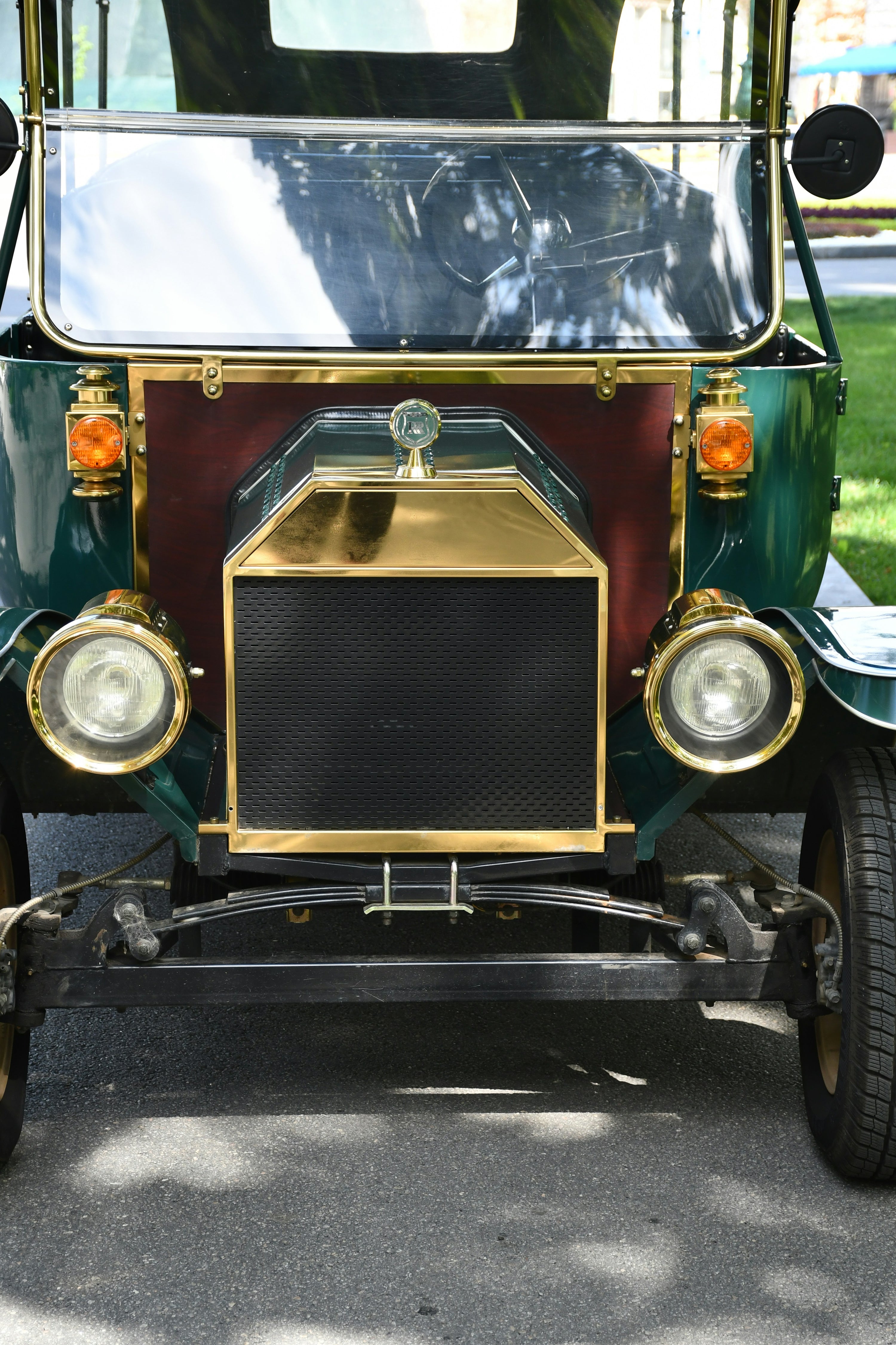 scar-tissue-Kt29gJeWCOQ-unsplash-Good Girl Golf